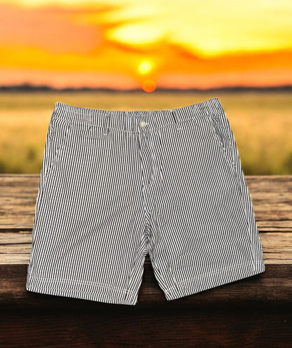 OUT-FIT VEST AND SHORT SET